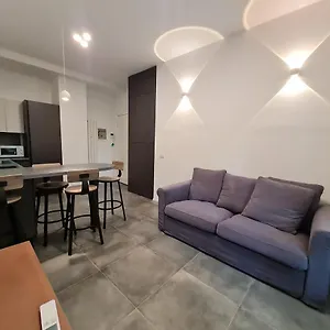 Porta Romana - Caldara Charme Apartment