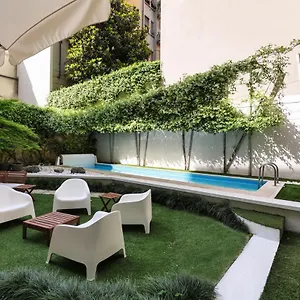 Prestige Boutique Homes - Garden & Pool Apartment