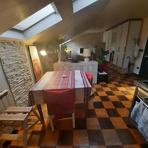 https://venezia-mestre-via-felisati-101-mansarda.hotelinveneto.com