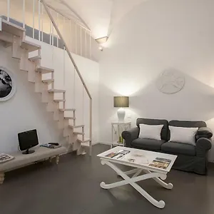 Apartment La Casa Bianca, Florence