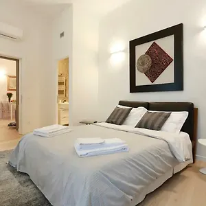 Opera 19 Luxury Florencia